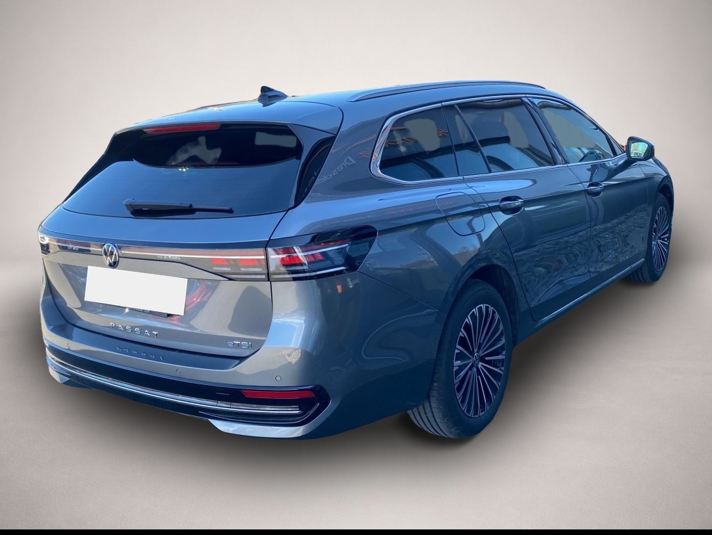 Fotografie 5 des Volkswagen Passat Variant 1.5 eTSI mHEV DSG Elegance*SideAs