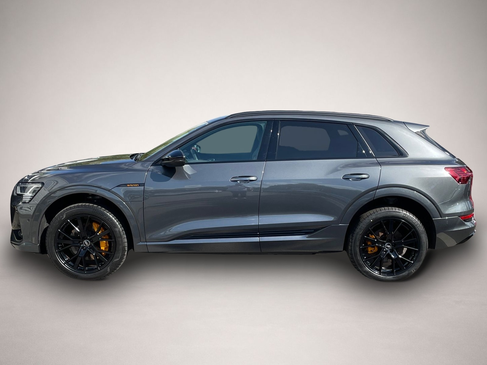 Fotografie 2 des Audi quattro e-tron 55 quattro S line*schwarzpaket+*21Zoll*
