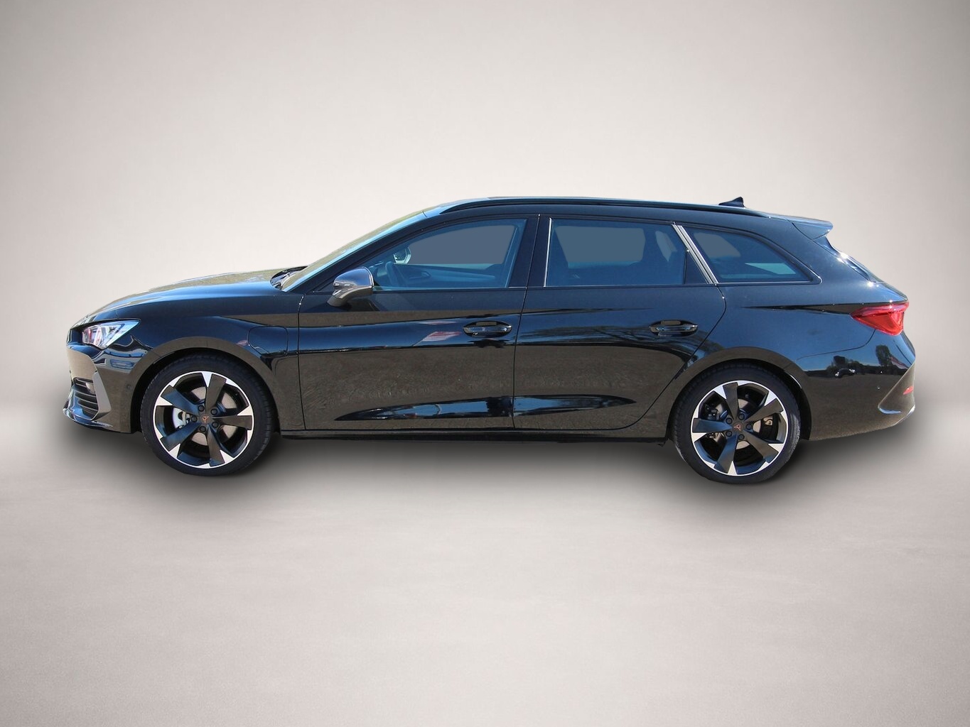 Fotografie 4 des Cupra Leon Sportstourer e-HYBRID 6-DSG NAVI+LED+KAMERA