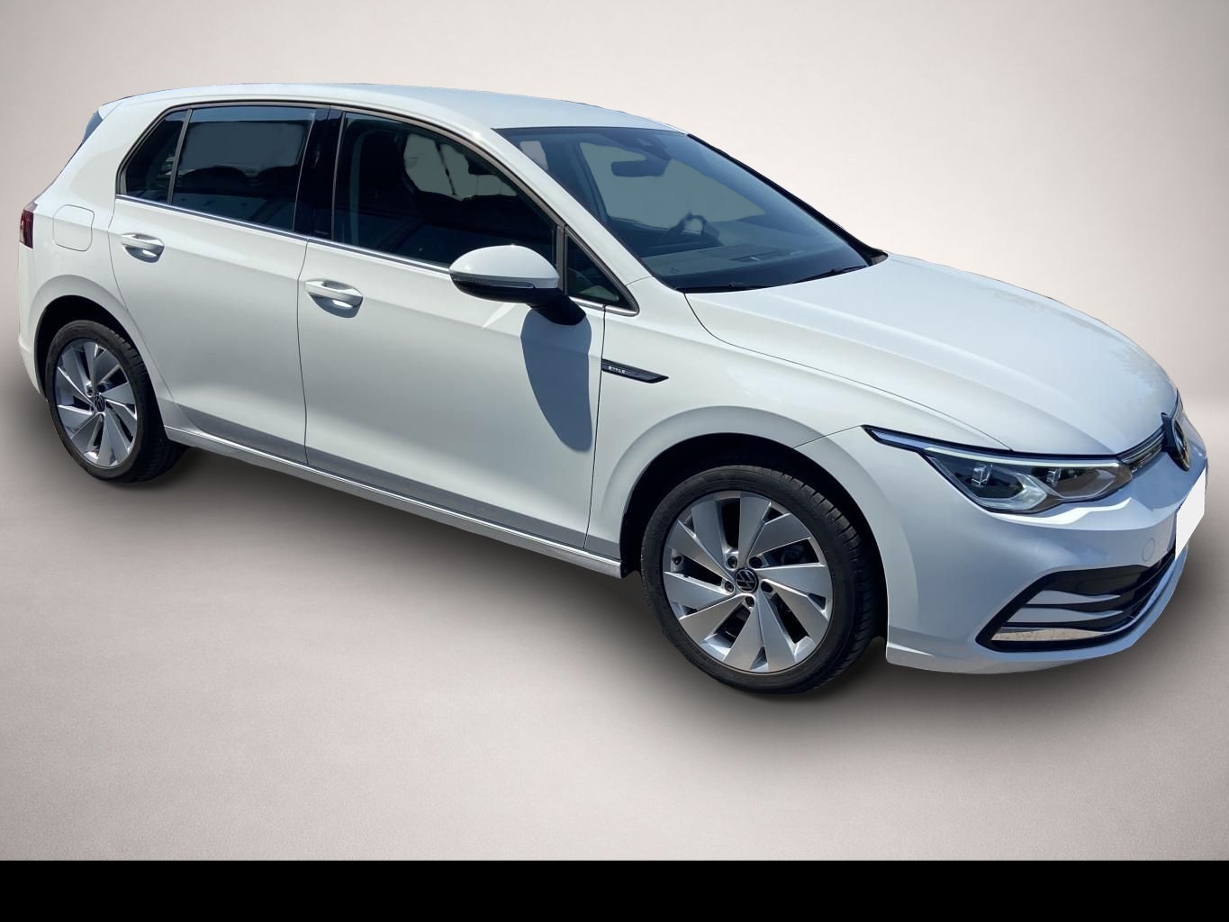 Bild 6 Volkswagen Golf 1.5 eTSI DSG Style SPORTKOMFORTSITZE+APP-CO