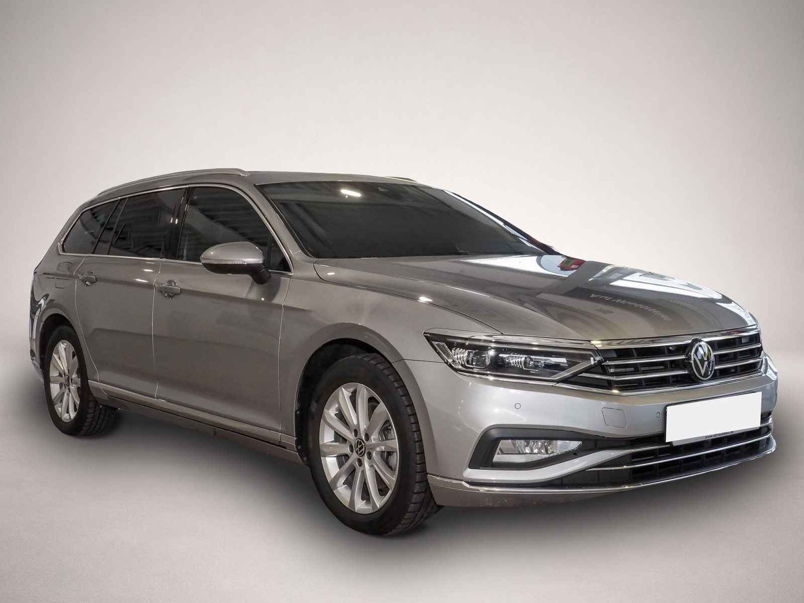 Bild 2 Volkswagen Passat Variant 2.0 TDI DSG Elegance-Navi*AHK*Kam