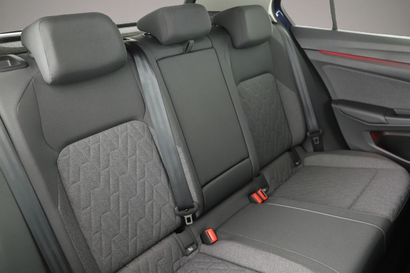 Bild 5 Volkswagen Golf 8 VIII 1.5 TSI Move LED/ACC/App/Navi