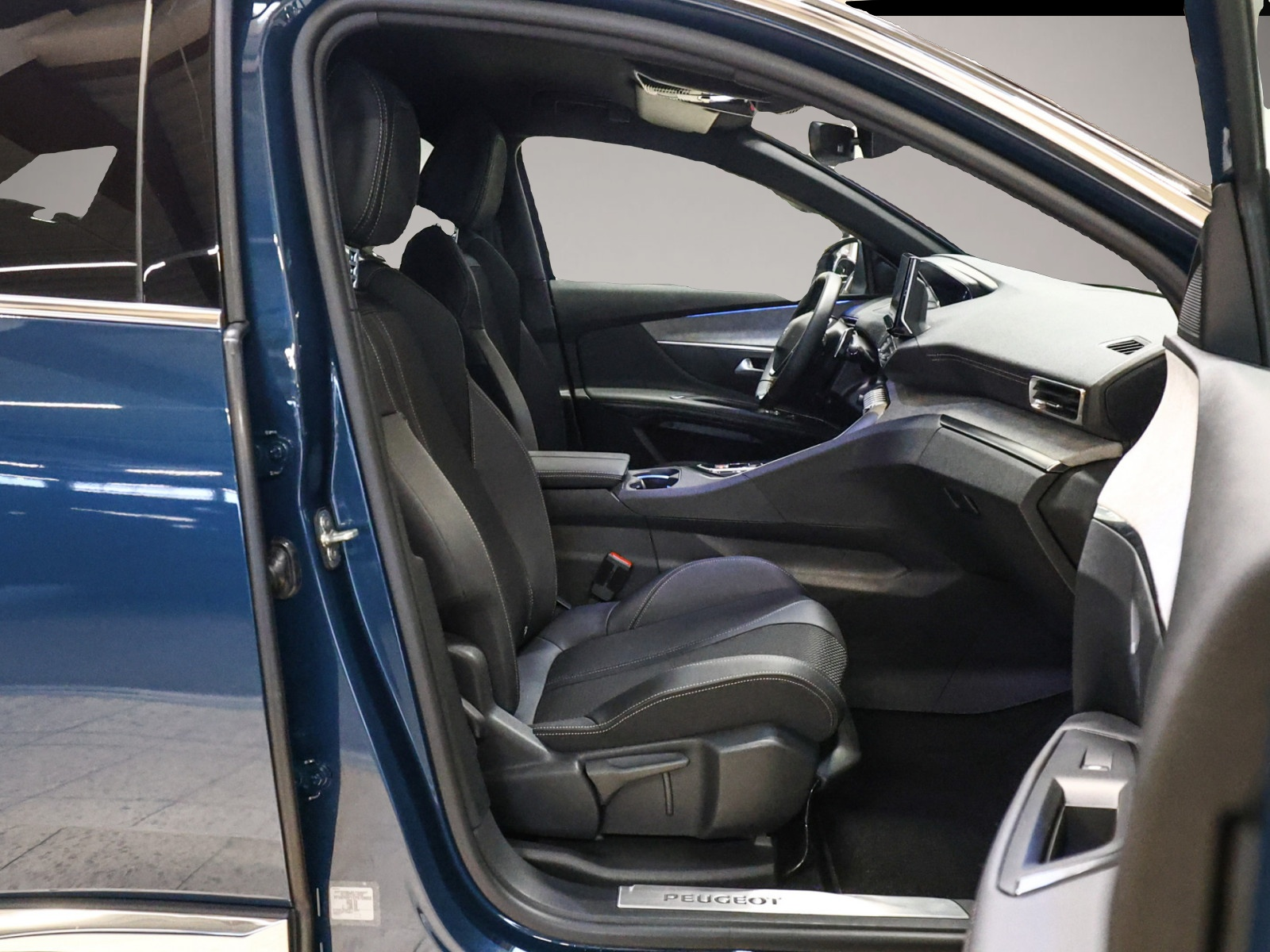 Bild 2 Peugeot 3008
