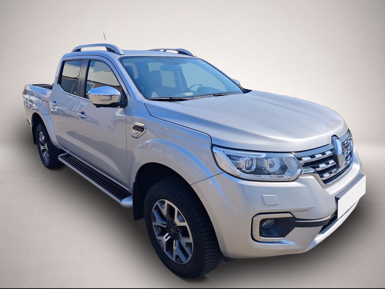 Bild 3 Renault Alaskan 2.3 dCi Diesel Intens Double Cab 4x4