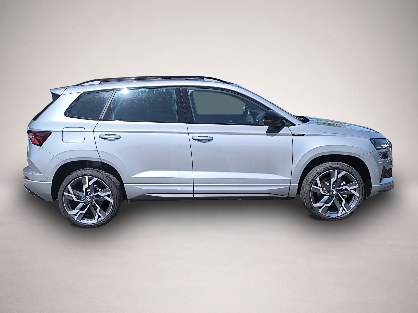 Bild 8 Skoda Karoq 1.5 TSI DSG Sportline AHK PANO NAV LED MAR