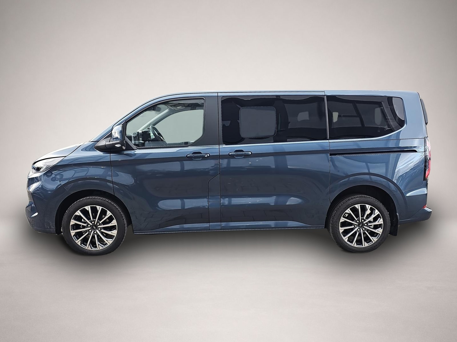 Bild 4 Ford Tourneo Custom 2.0 EB Titanium X B&O / Standheiz