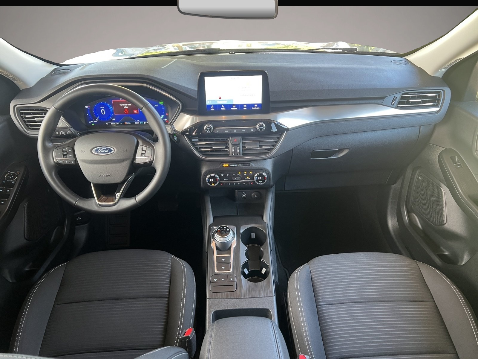 Fotografie des Ford Kuga 2.5 Duratec PHEV WiPa*AHK*RFK*Navi*DAB*