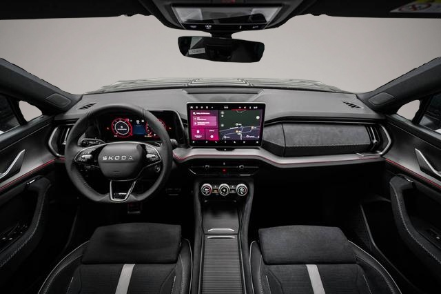 Fotografie 4 des Skoda Kodiaq 2,0 TDI DSG 4x4 Sportline - LAGER 142 kW.