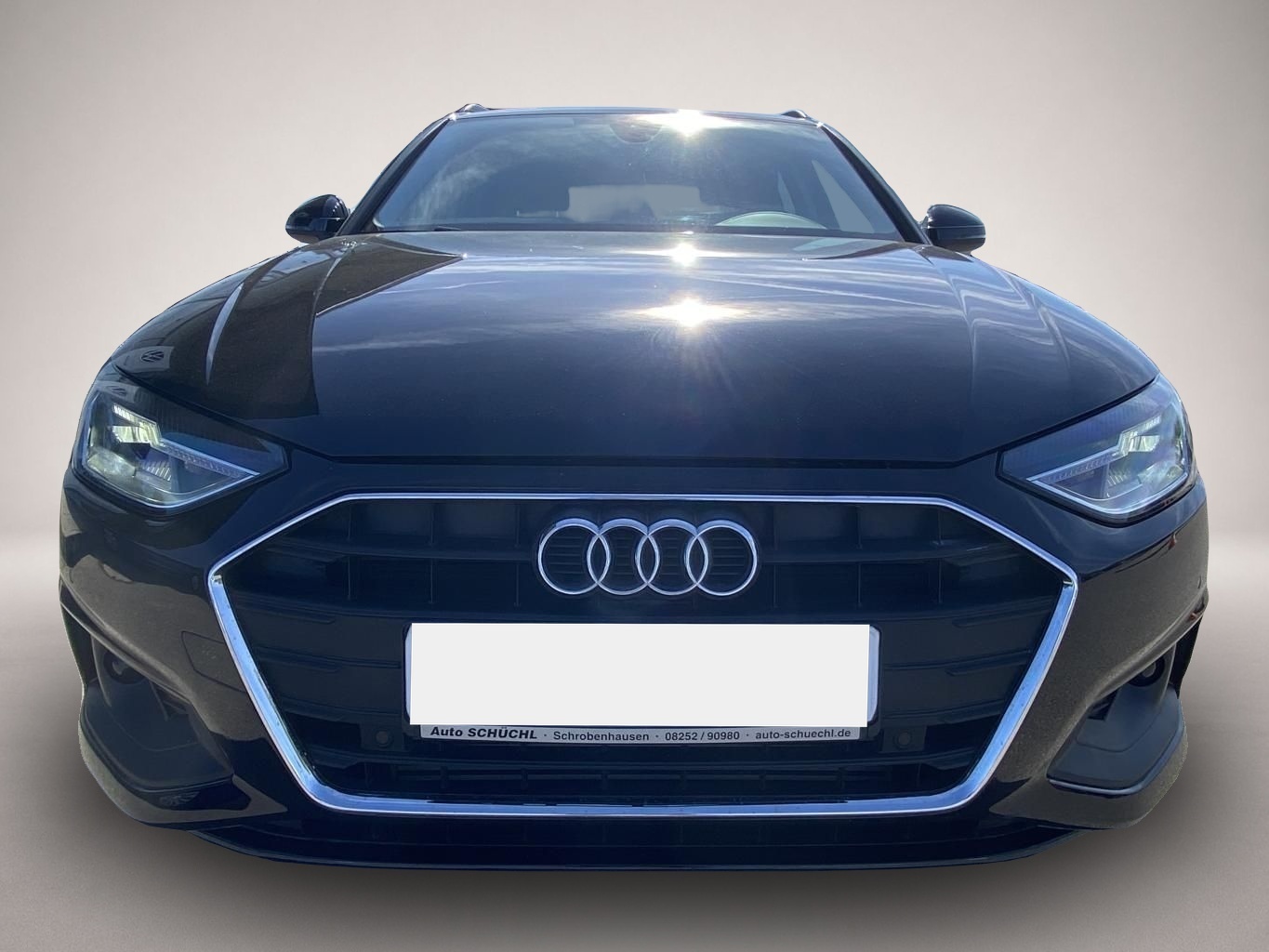 Fotografie des Audi A4 Avant 2.0 35 TFSI electric S-tronic NAVI+LED+