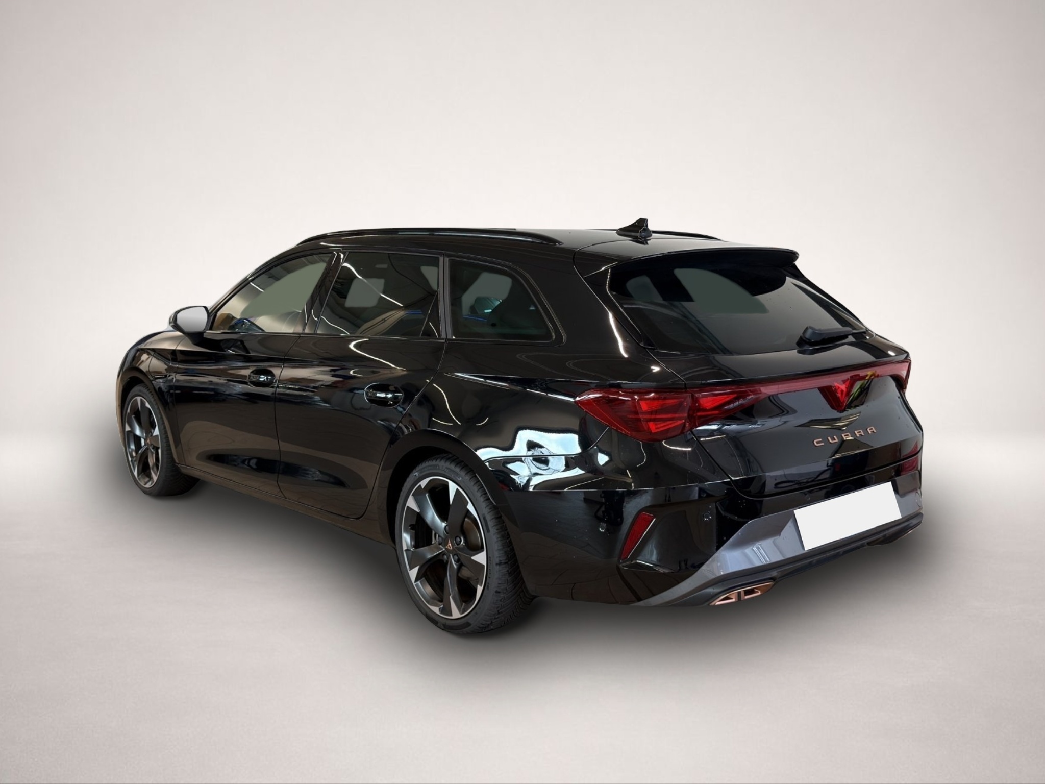 Bild 4 Cupra Leon SP 1.5 e-Hybrid DSG LED AHK NAVI ACC SIDEAS
