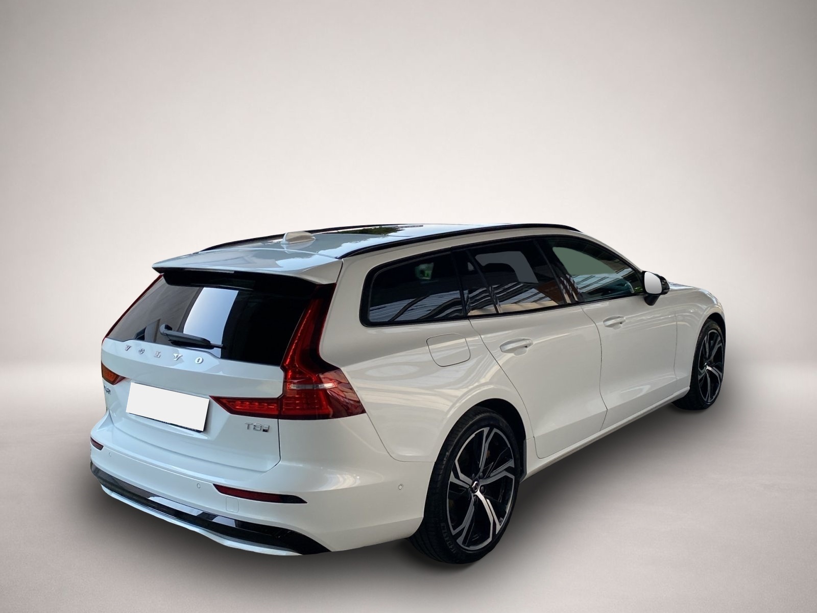 Bild 5 Volvo V60 Kombi T8 Ultra Dark Recharge WiPa*LED*SitzHZ