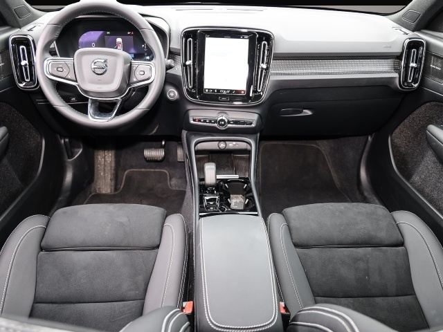 Bild 4 Volvo XC40 Plus Dark 2WD B4 EU6d digitales Cockpit Mem