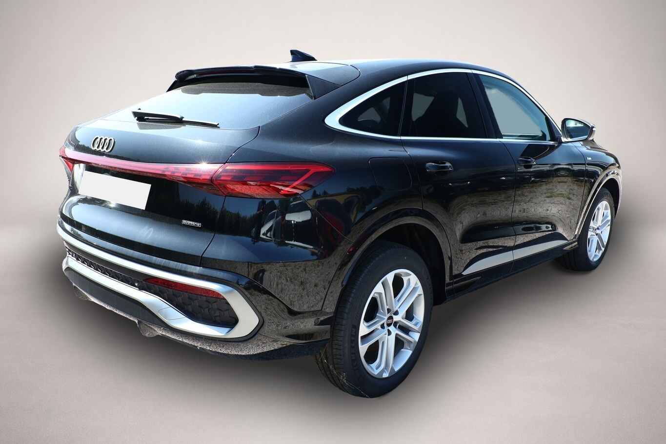 Bild 3 Audi Q5 Sportb TDI 204 S line Tech Pano PrivG VirCo+