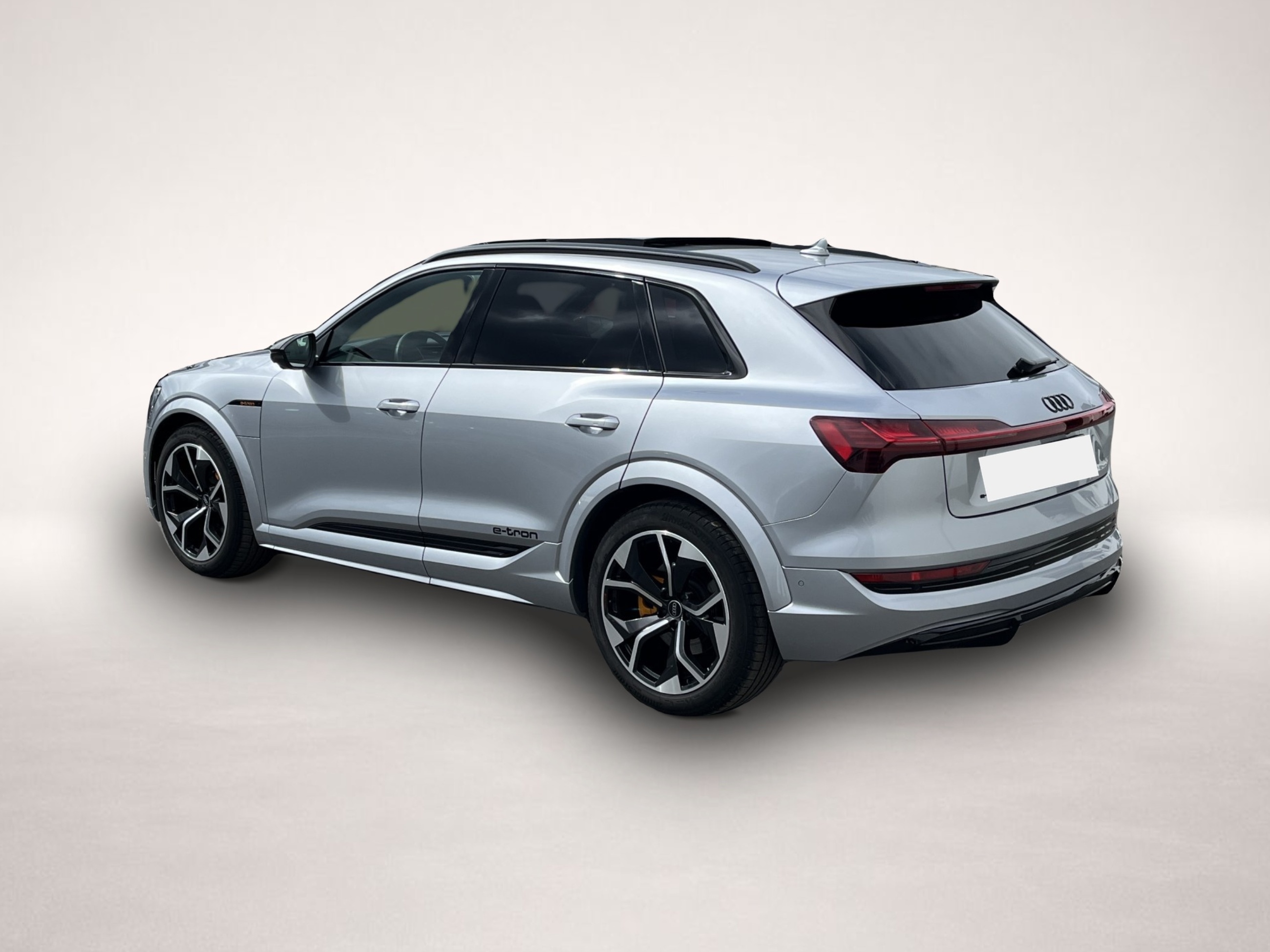 Bild 3 Audi e-tron S 277¤ m.20% Anz. AHK PANO LEDER Navi LED