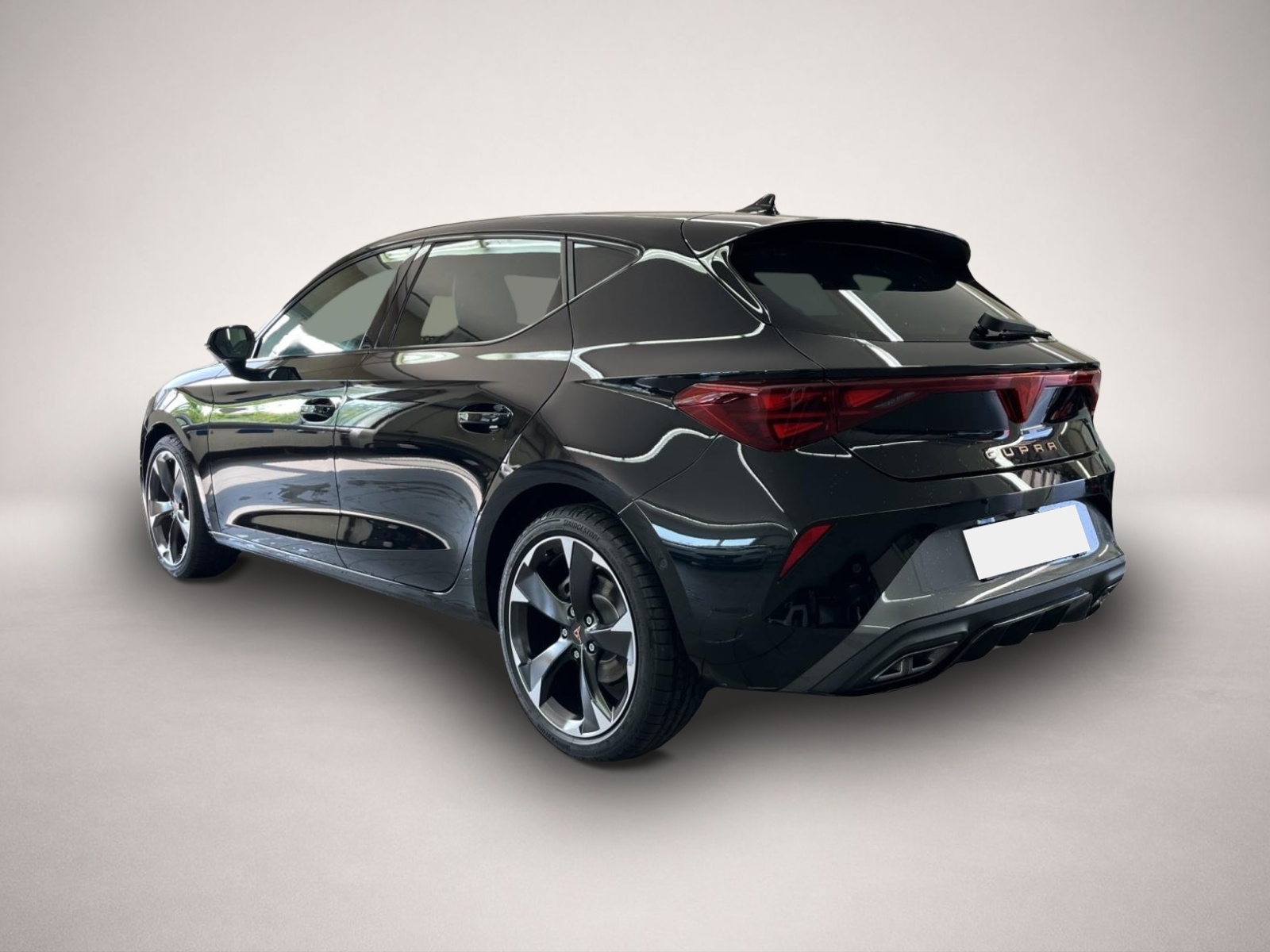 Bild 4 Cupra Leon 1.5 eTSI DSG EDGE P. INTELLIGENT D. KAMERA