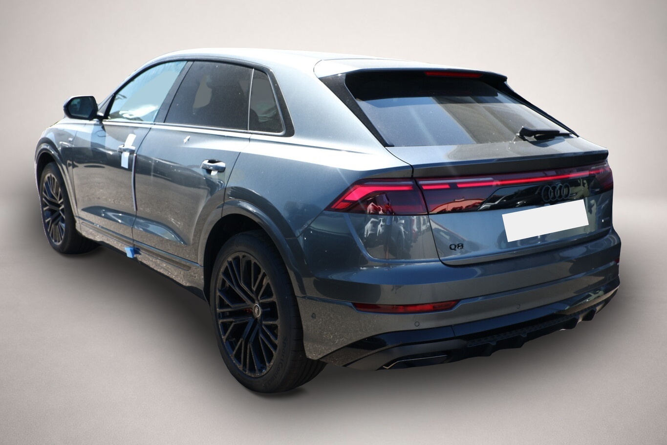 Bild 4 Audi Q8 2xS line AssistenzP+ 22Z Laser Pano B&O Leder