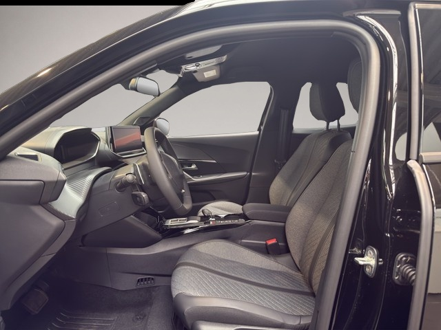 Bild 7 Peugeot 2008 Hybrid 145 Allure SHZ PDC CARPLAY Hybrid 14