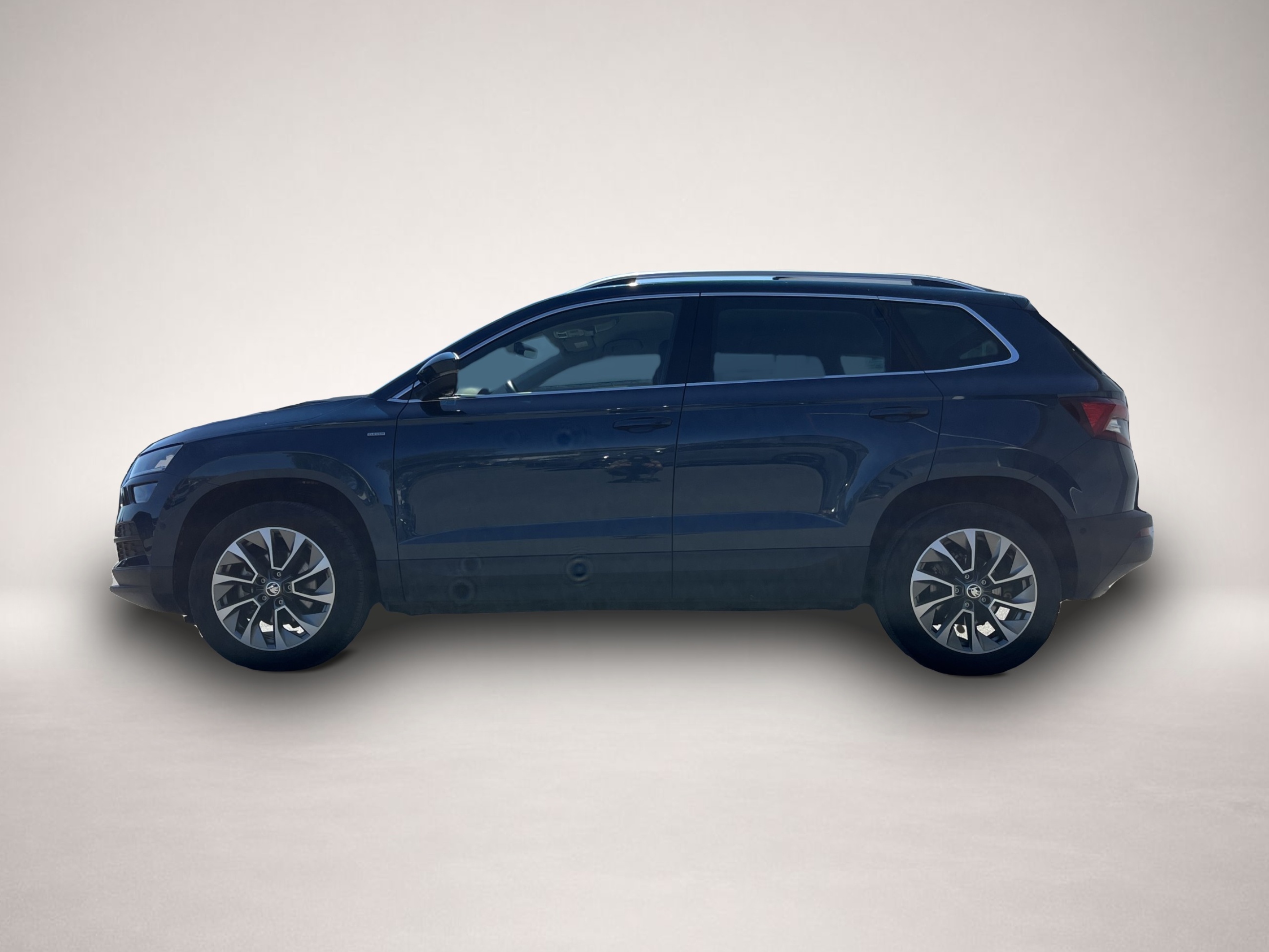 Fotografie Skoda Karoq 1.5 TSI DSG Clever AHK Navi RFK 4xSHZ LR-H