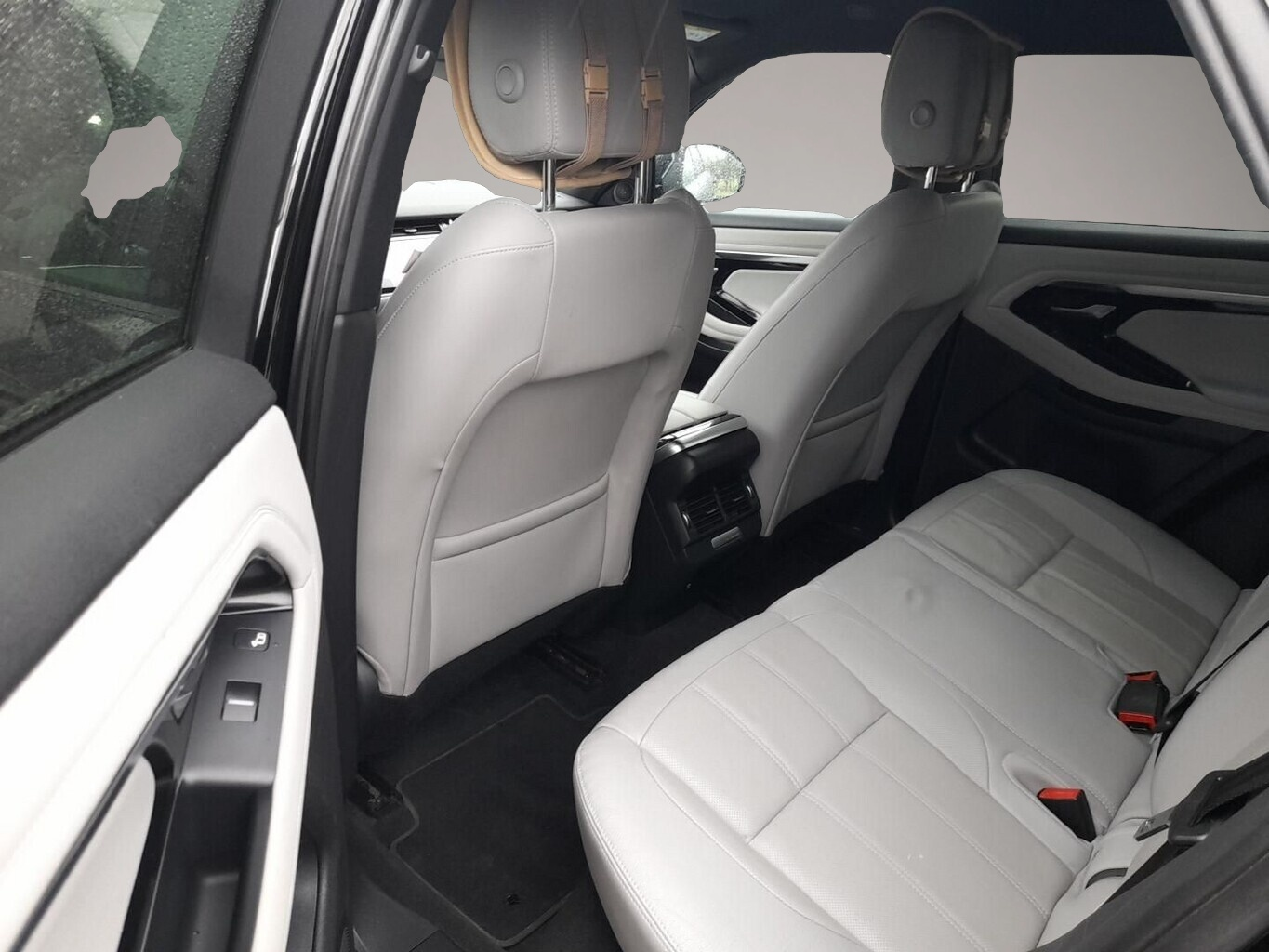 Bild 6 Land Rover Range Rover Evoque P300 AWD SE LED PanoD Nav 20Z