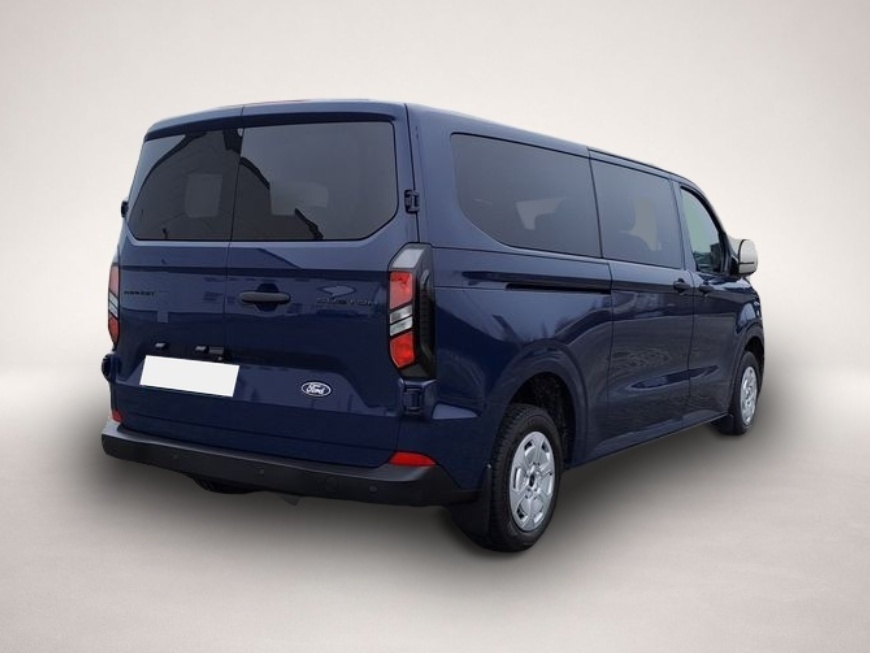 Fotografie 2 des Ford Transit Custom 320 L2H1 PKW VA Trend 9-Sitze