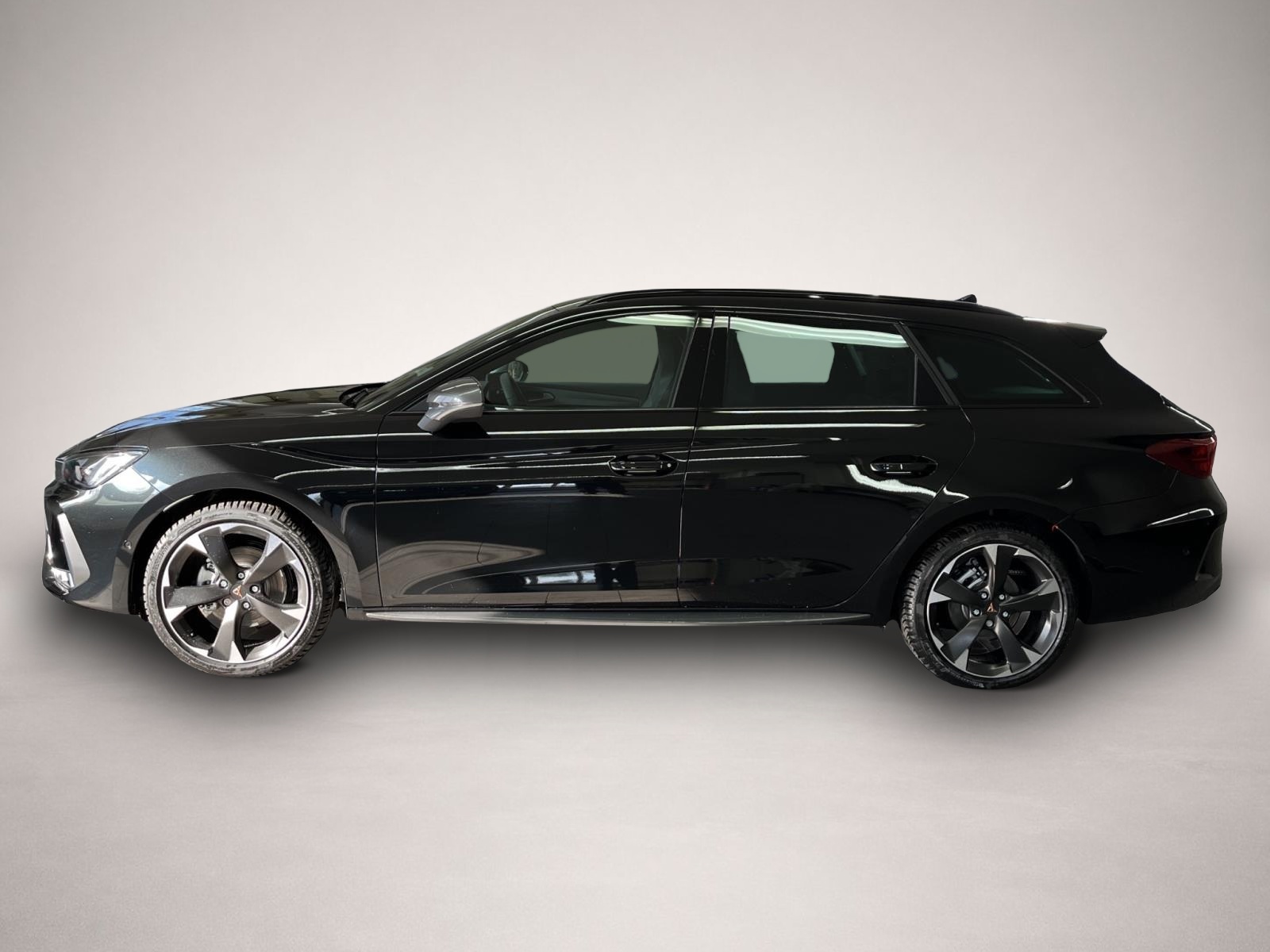 Bild 3 Cupra Leon Sportstourer 1.5 eTSI DSG SENNHEISER PANO