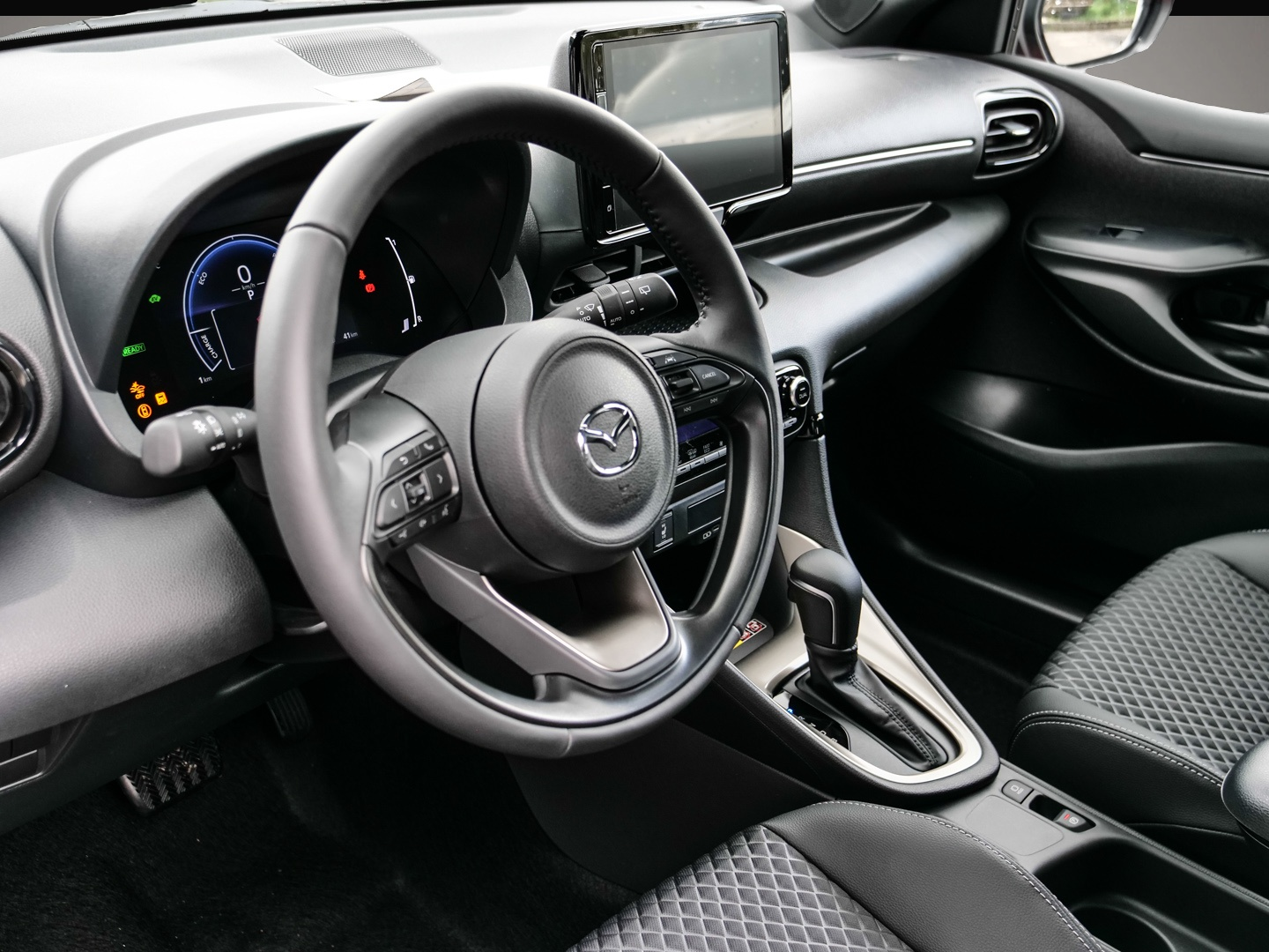 Bild 3 Mazda 2 Hybrid Homura 1.5L VVT-i 116 PS e-CVT FWD LEDE