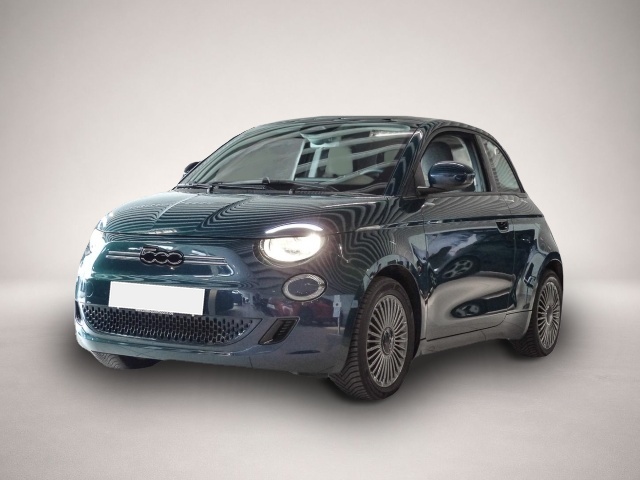 Fotografie Fiat 500e 3+1 Icon Panorama Navi Memory Sitze Apple C