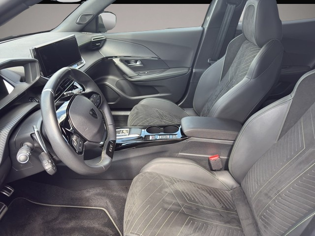 Bild 3 Peugeot 2008 GT PureTech 130 EAT8