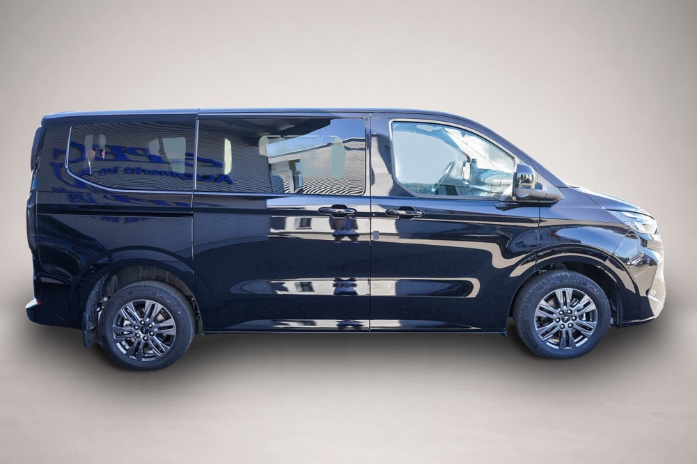 Fotografie 3 des Ford Tourneo Custom 2,0 EcoBlue Automatik L1 AW -LAG.
