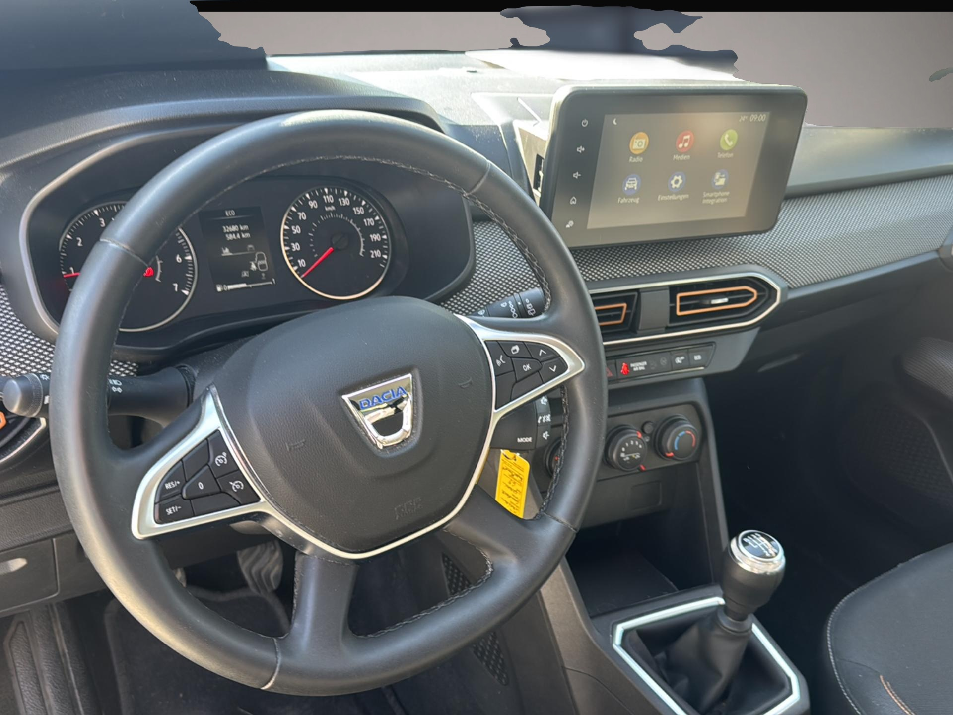Bild 6 Dacia Sandero Stepway Comfort Kamera Tempomat Klima DA