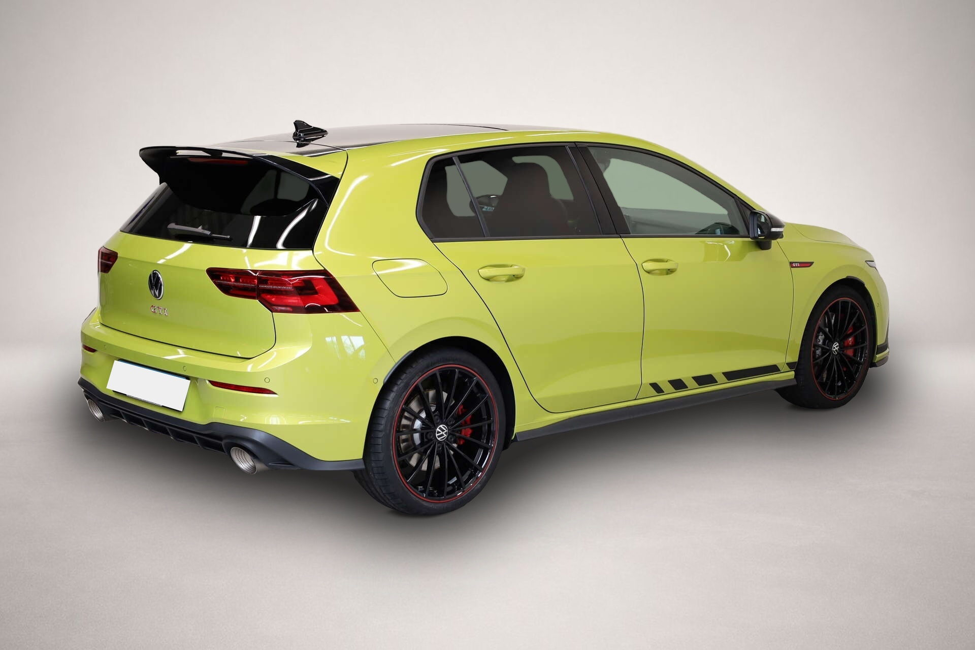 Bild 3 Volkswagen Golf 2.0 TSI GTI Clubsport Black Style