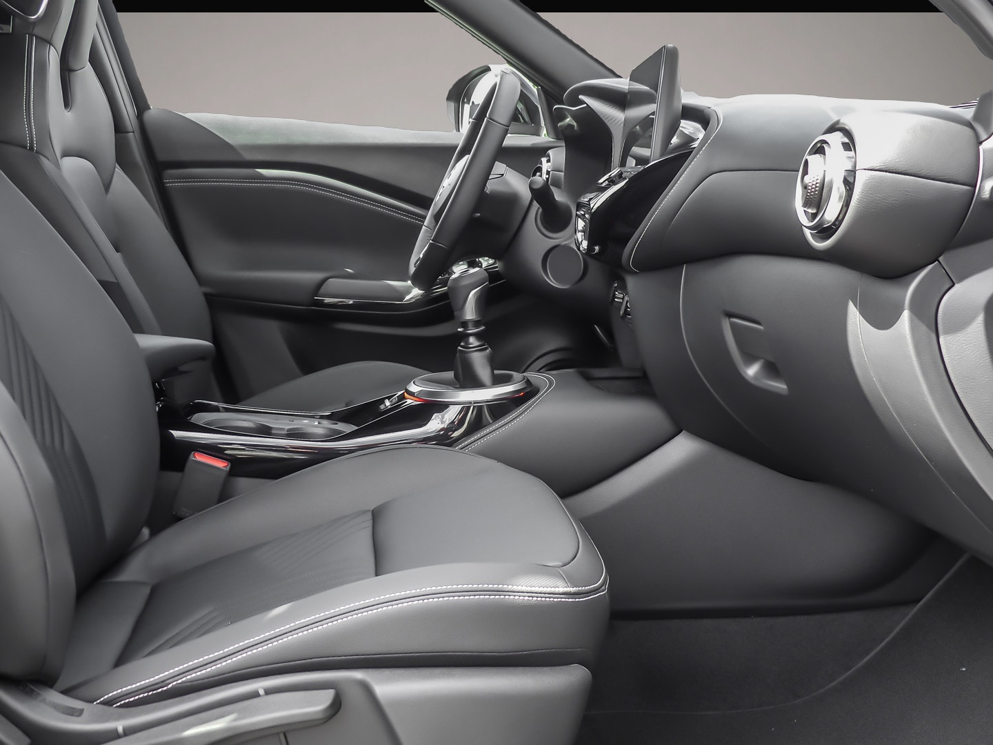 Bild 5 Nissan Juke Tekna 1.0 DIG-T 6MT 114PS BOSE Navi Leder S
