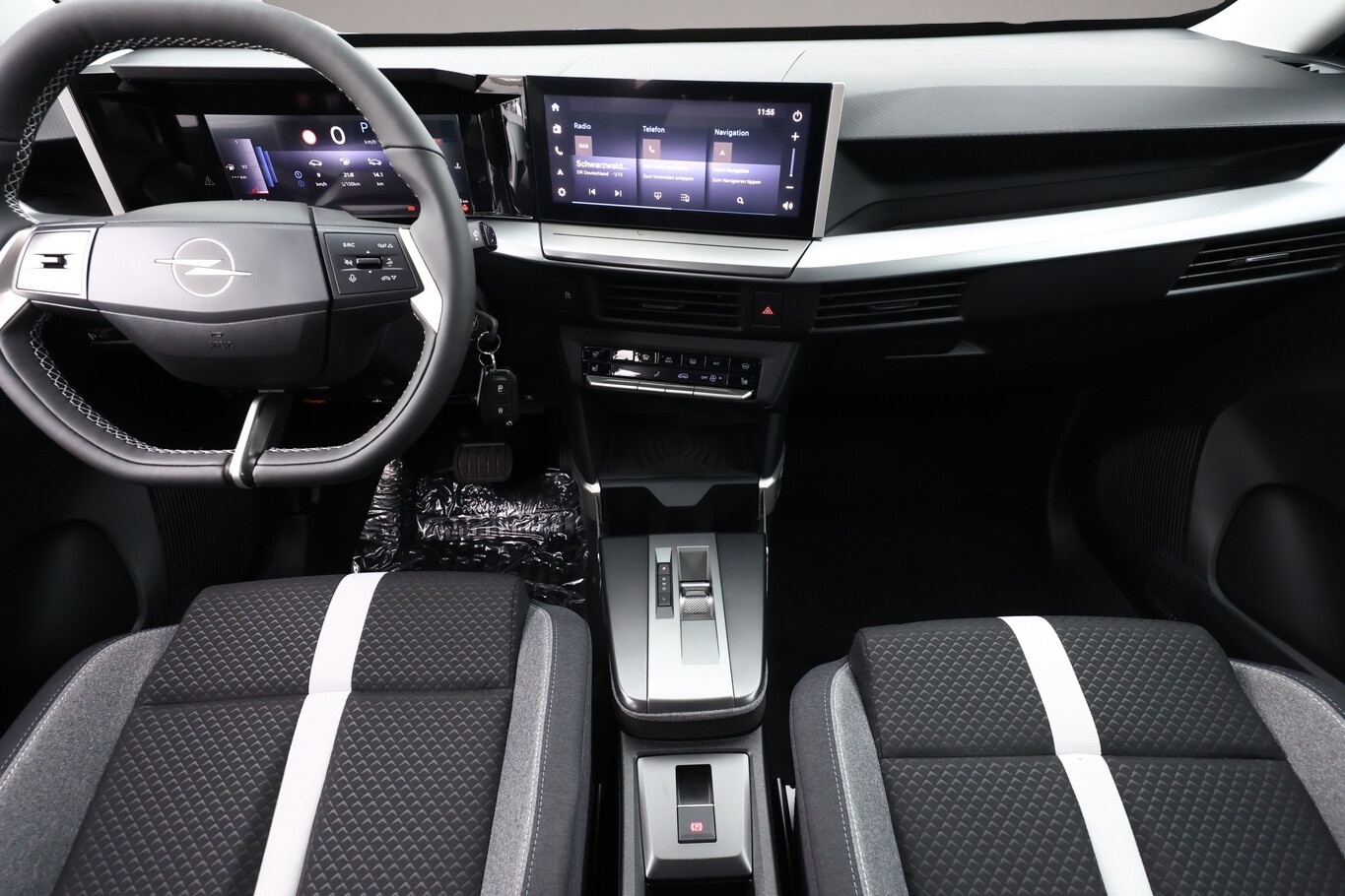 Bild 7 Opel Frontera Hybrid GS WinterP SHZ LHZ TechP Keyl