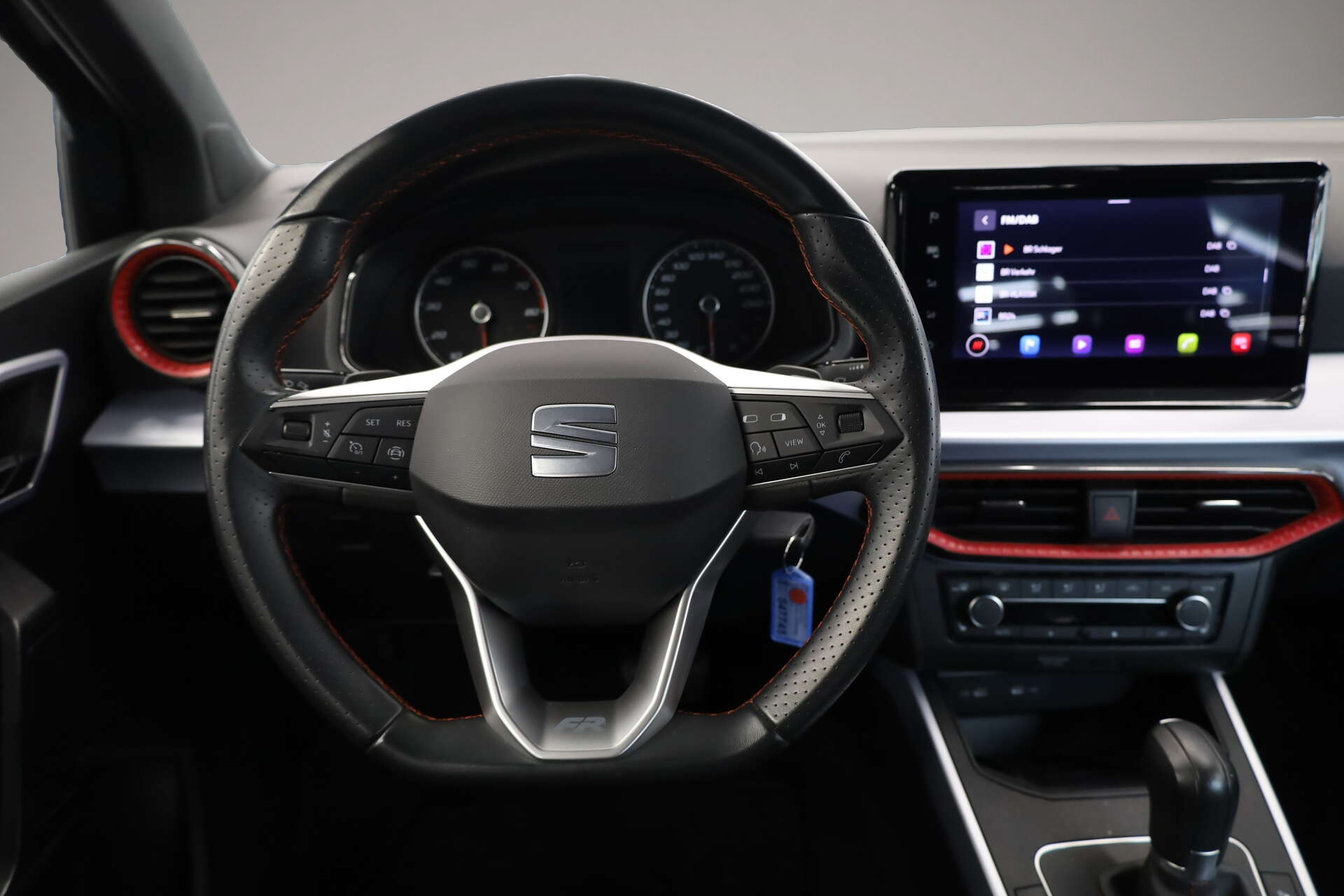 Bild 7 Seat Arona 1.5 TSI FR