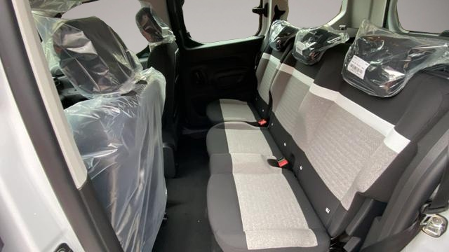 Bild 6 Citroën Berlingo M1 Taille M Diesel 100 ch Manuelle Plu.