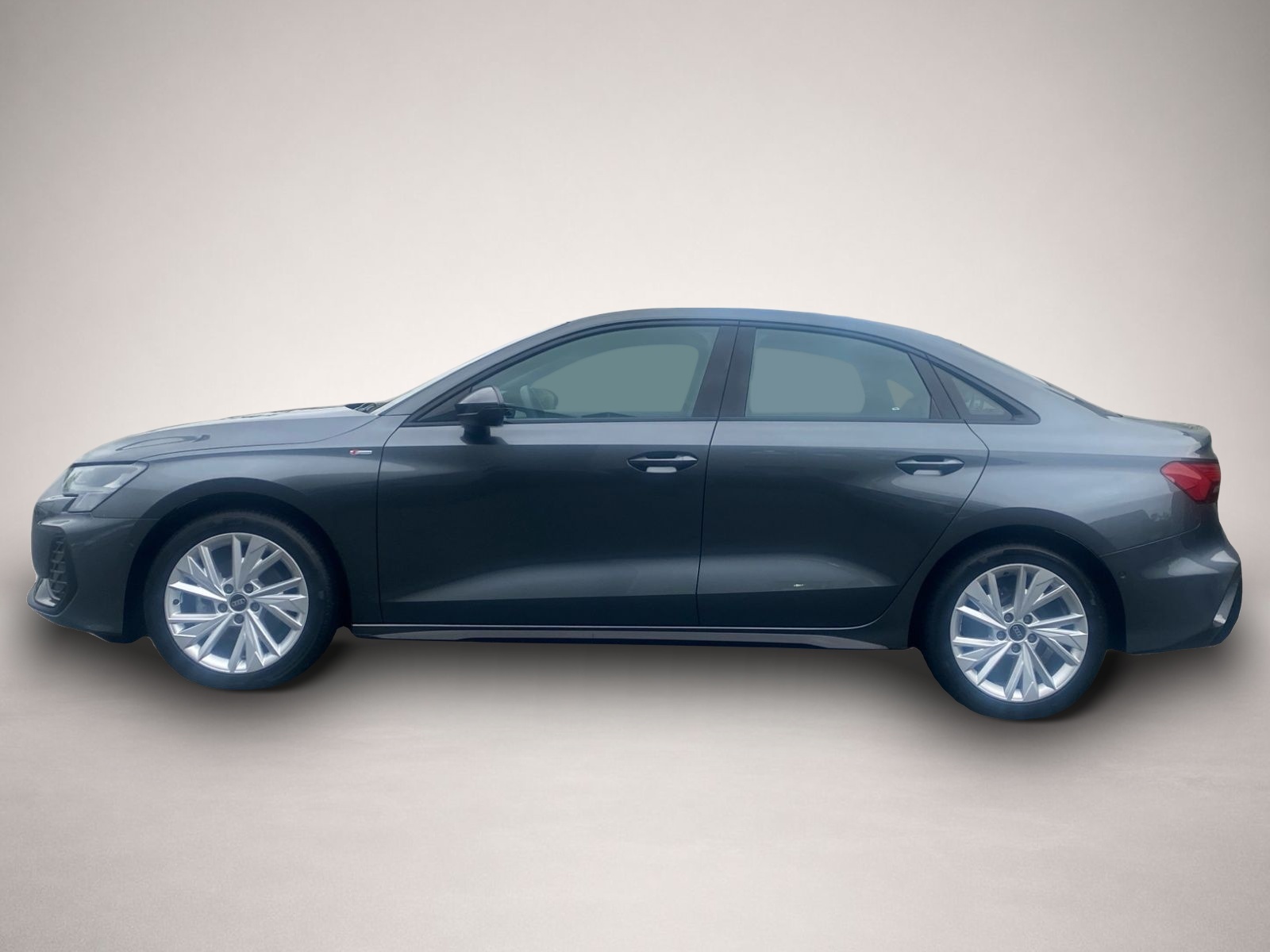 Fotografie 2 des Audi A3 Lim 30 TFSI S-tronic S-Line *Kamera*Navi*Schw