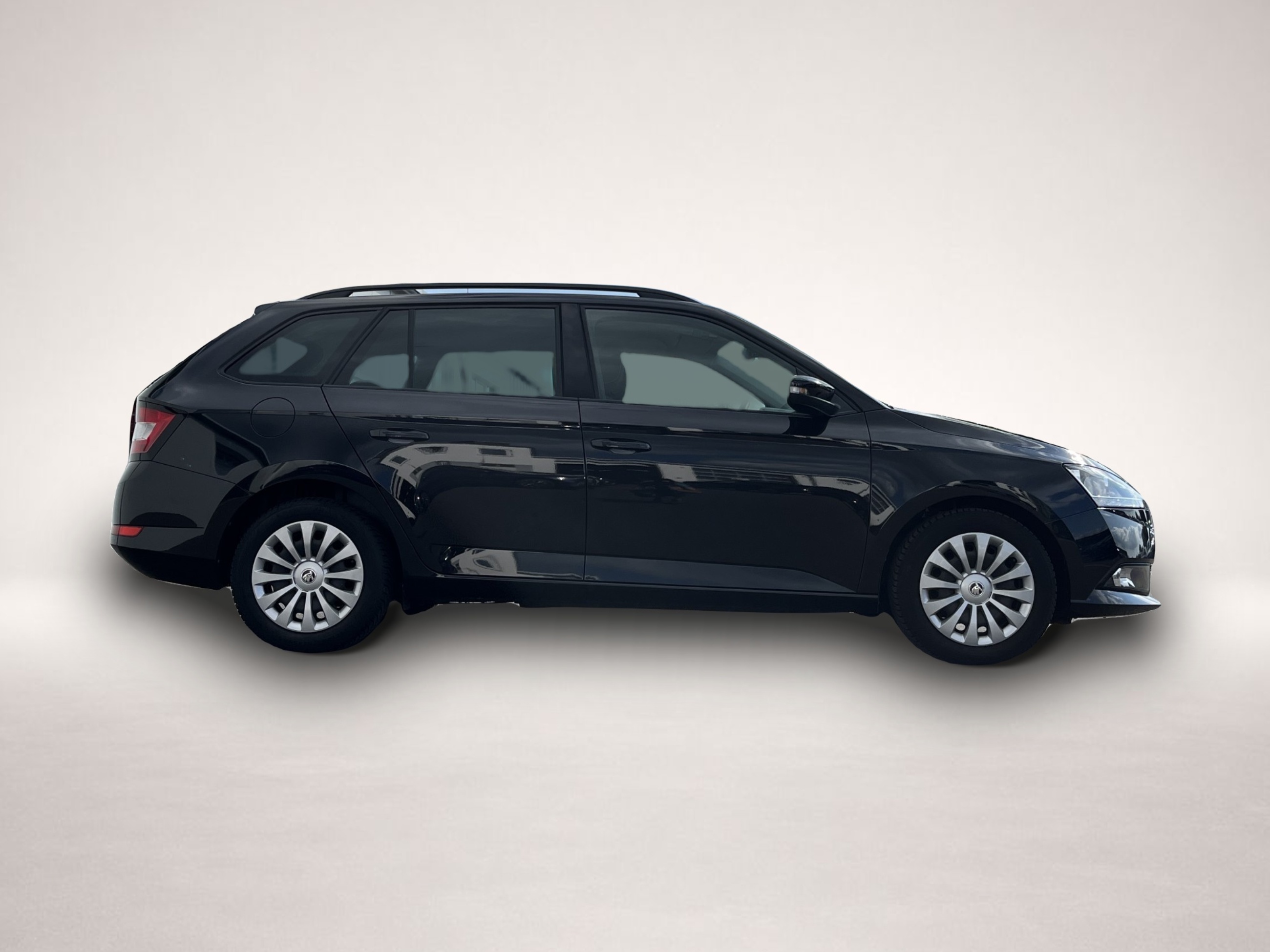 Bild 3 Skoda Fabia Combi 1.0 TSI Ambition 99¤ m.20% Anz. Navi
