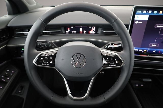 Fotografie 4 des Volkswagen ID.7 Pro 210 kW ID.7 Tourer Pro Black, AHK, HuD, IQ..
