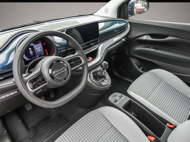Bild 3 Fiat 500 Hybrid Torino LED Apple CarPlay Android Auto