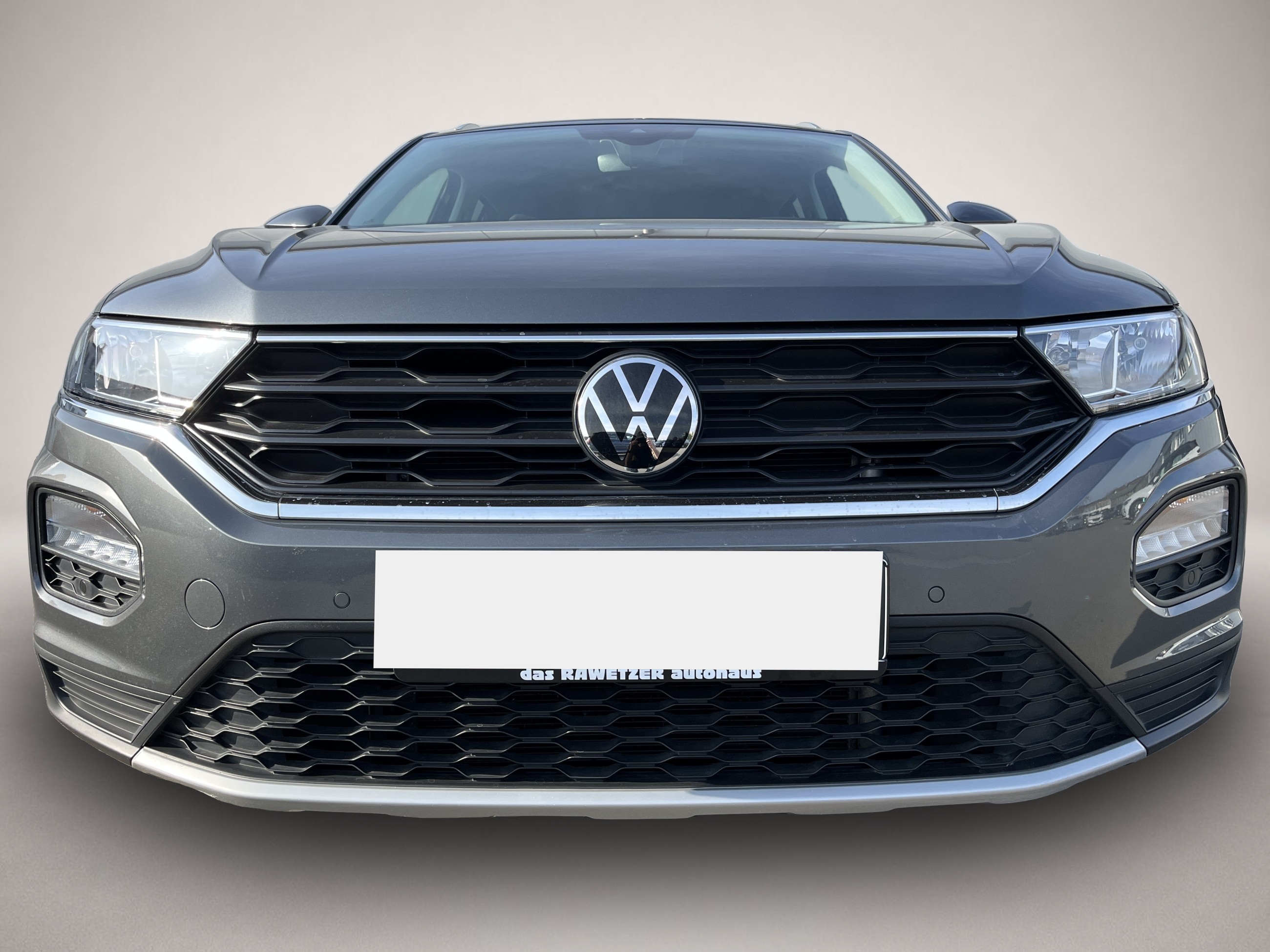 Fotografie 2 des Volkswagen T-Roc 1.5 TSI DSG ACTIVE 156¤ m.20% Anz. AHK Act