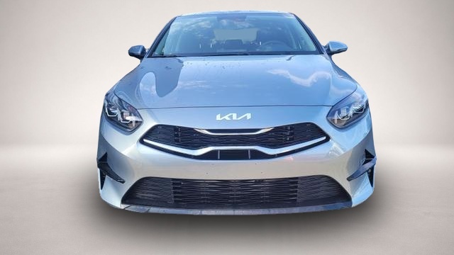 Fotografie Kia cee'd / Ceed Gold Ceed 1.5 AT*LED*Navi*Shzg*Lhzg*PDC*Cam*17Z.
