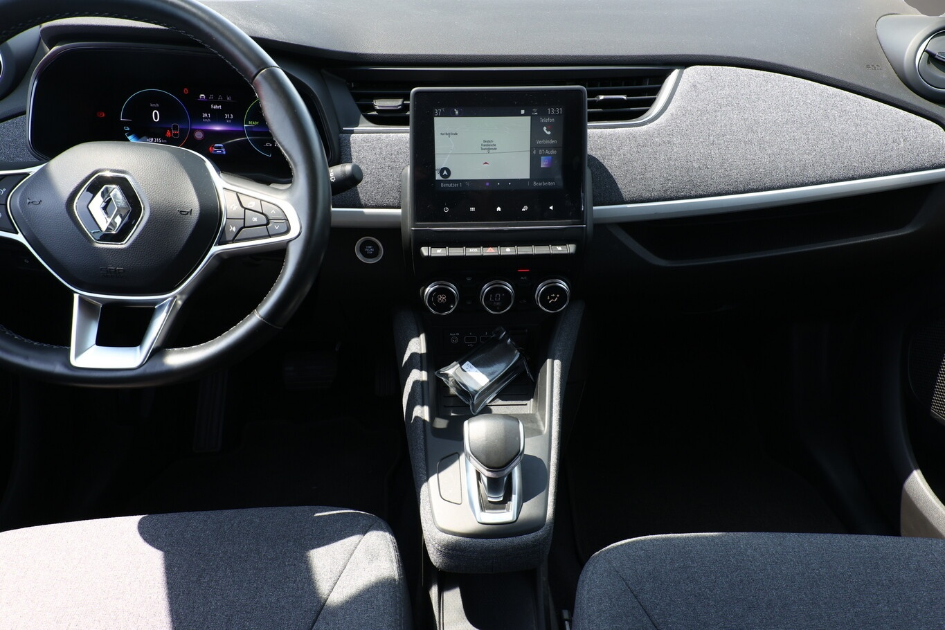 Bild 7 Renault Zoe ZE50 R135 Evolution LED Nav SHZ Temp LM16Z