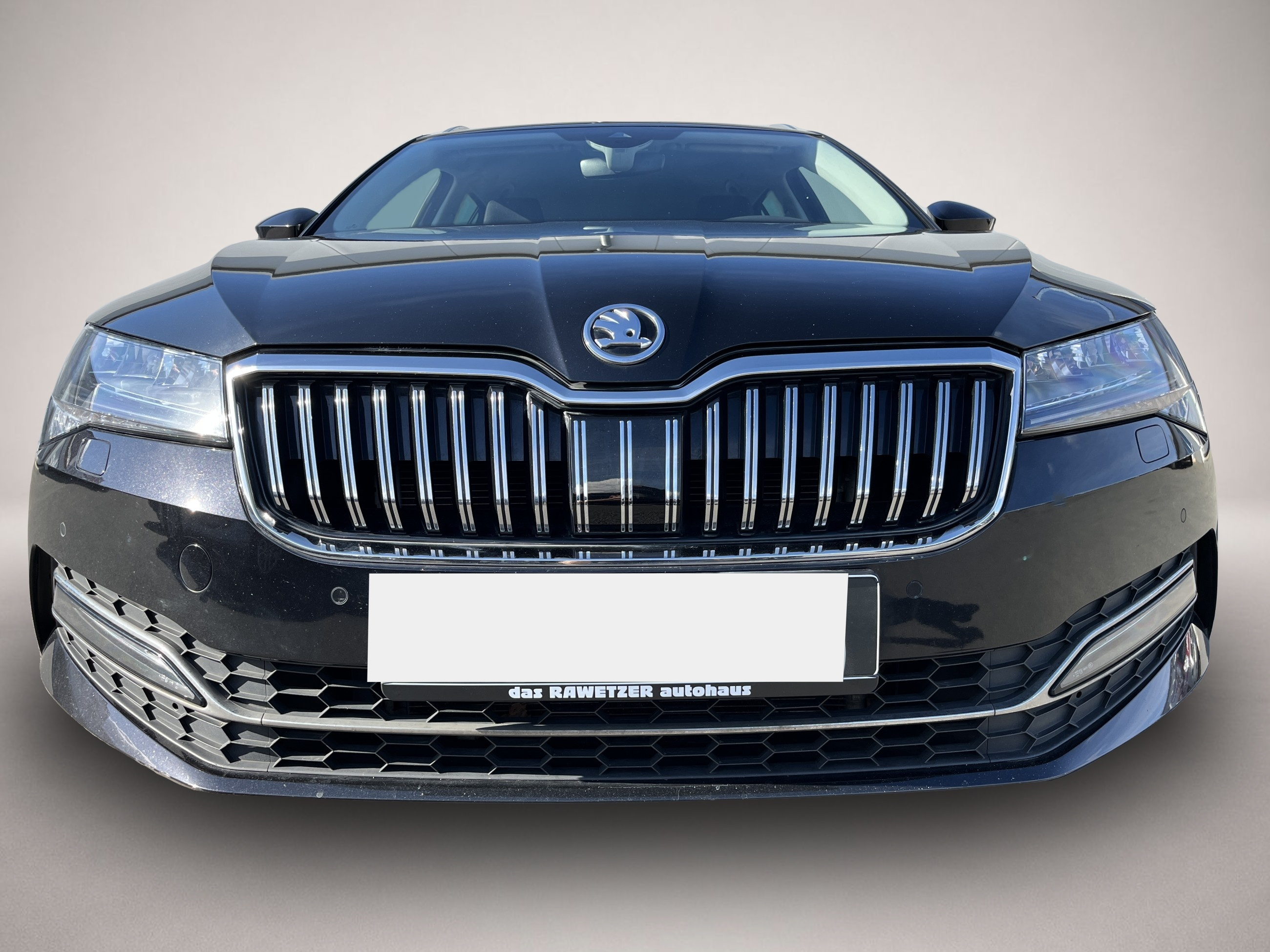 Bild 3 Skoda Superb Combi 2.0 TDI DSG Style 169¤ m.20% Anz. A