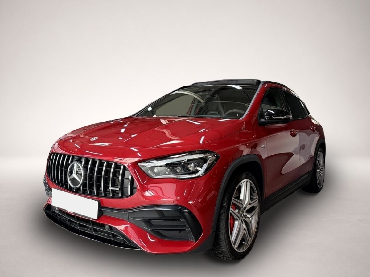 Bild GLA 45 AMG Mercedes-Benz