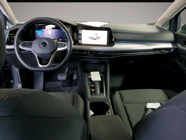 Bild 2 Volkswagen Golf VIII 1.0 eTSI DSG Life *AHK*App-Connect*LED