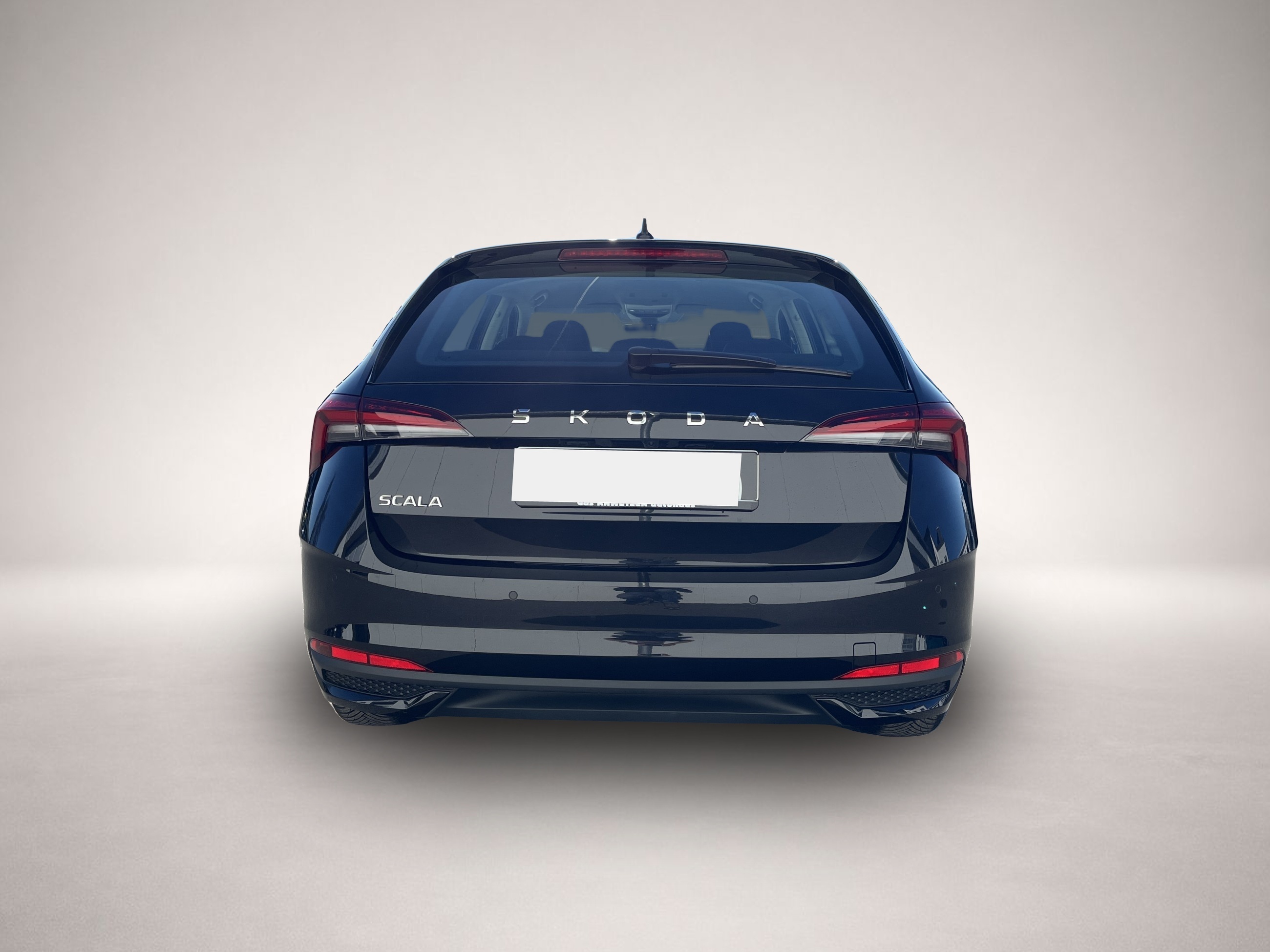 Fotografie des Skoda Scala 1.5 TSI Selection Navi RFK Vorb-AHK LR-HZG