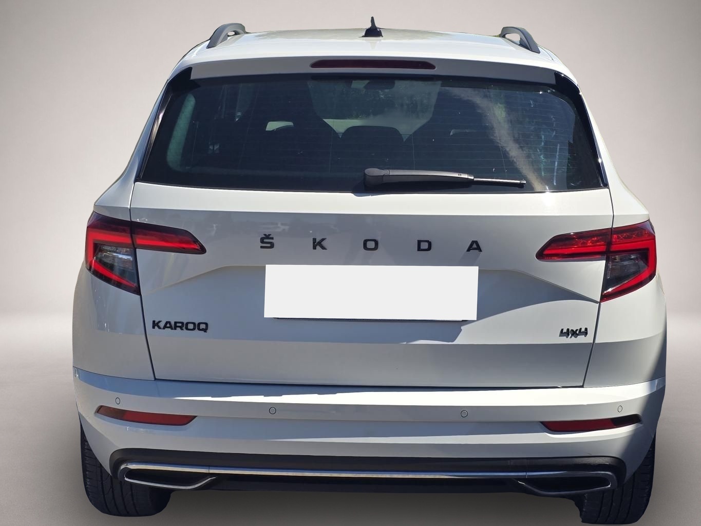 Fotografie 3 des Skoda Karoq 2.0 TSI DSG 4x4 SPORTLINE EL.HECK+19"+SMAR