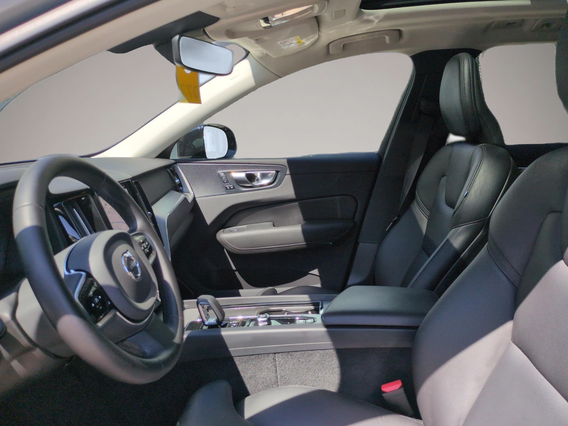 Bild 7 Volvo XC60 XC 60 Plus Dark 2WD