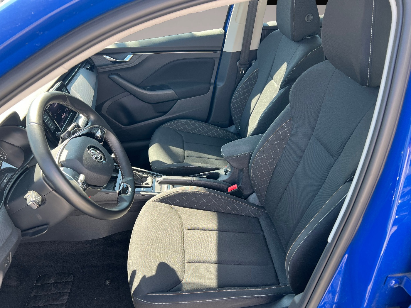 Bild 7 Skoda Scala 1.0 TSI Ambition *LED Kamera DAB Alu NS*