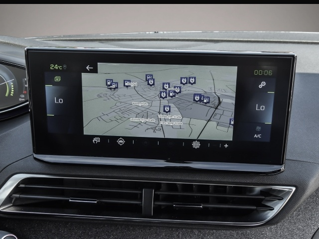 Peugeot 3008 3008 Hybrid 225 Allure Pack 1.6 Plug-In EU6d Nav - Thumbnail 6